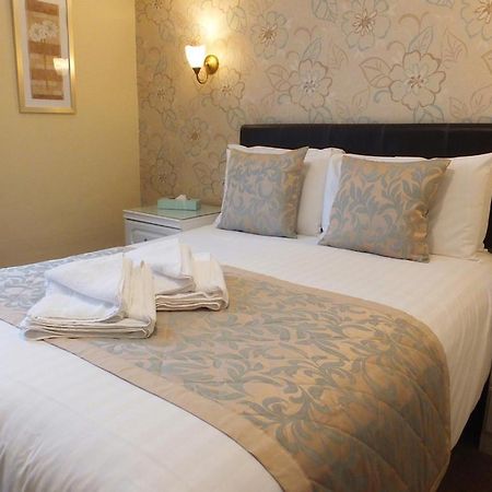 ווינדרמר Holmlea Guest House Exclusively For Adults מראה חיצוני תמונה